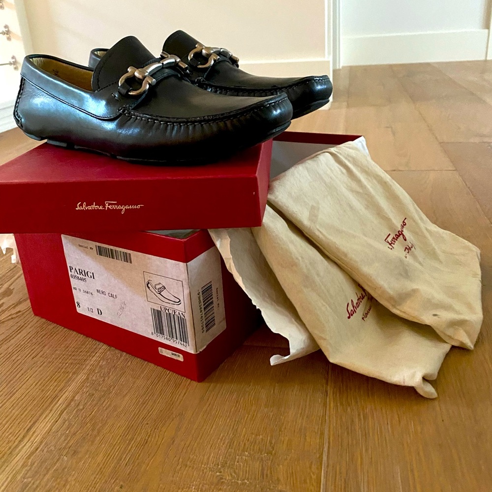 Ferragamo Men’s Leather Drivers. Like New